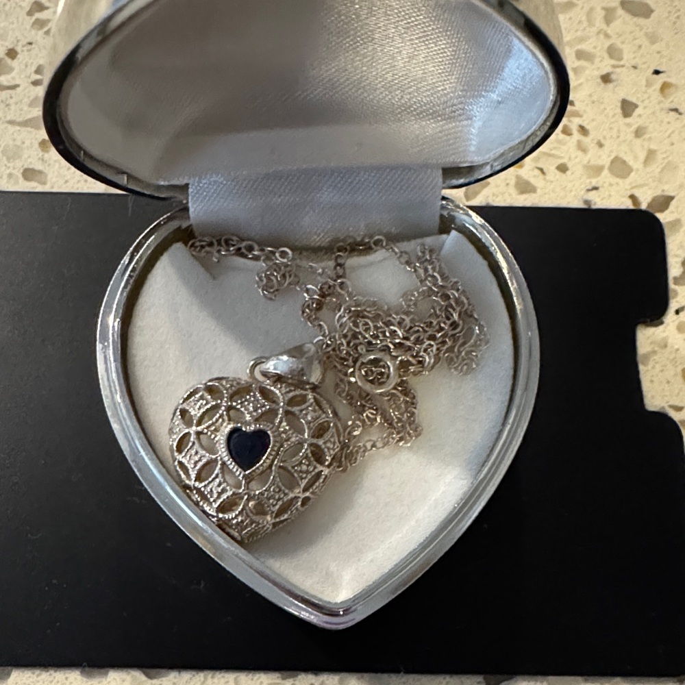 Authentic 925 Sterling Silver Filigree Heart Necklace & Case